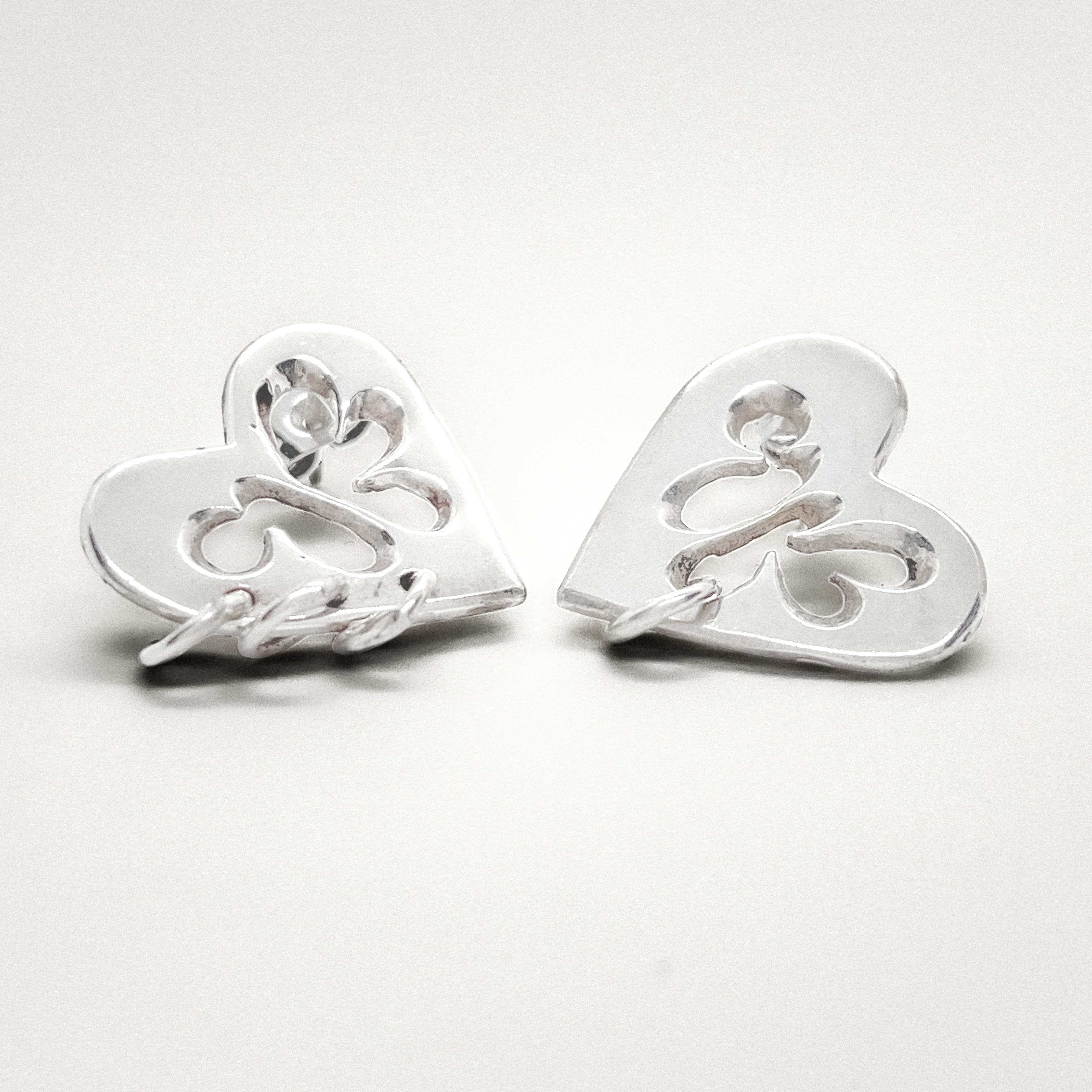 Rotten heart earrings